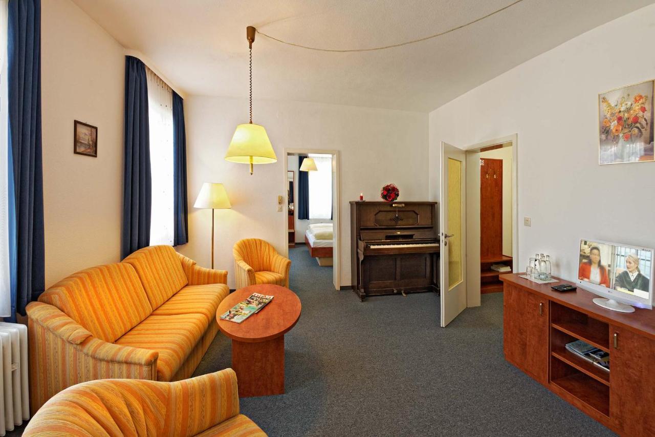 Gastehaus Zur Lilie Hotel Triberg im Schwarzwald Екстериор снимка