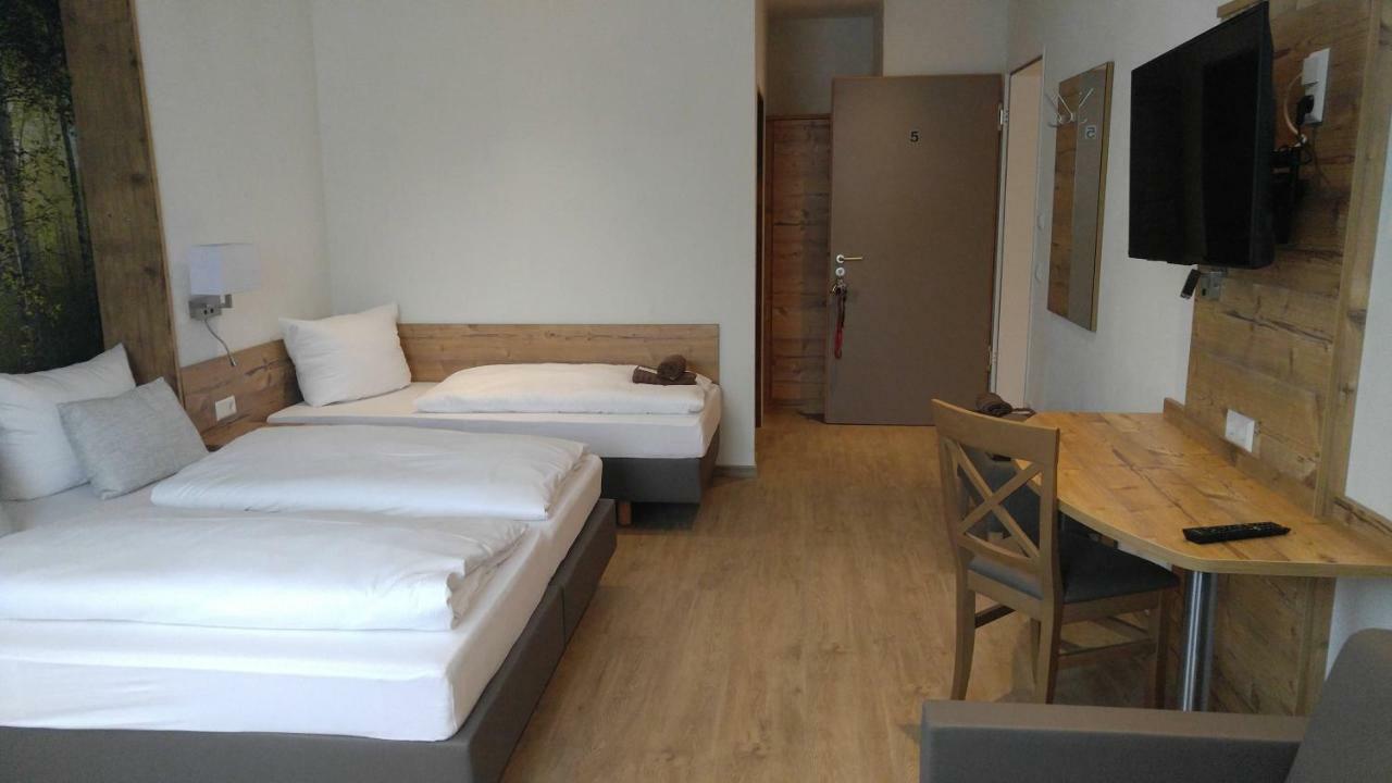 Gaestehaus Zur Lilie Triberg im Schwarzwald Екстериор снимка