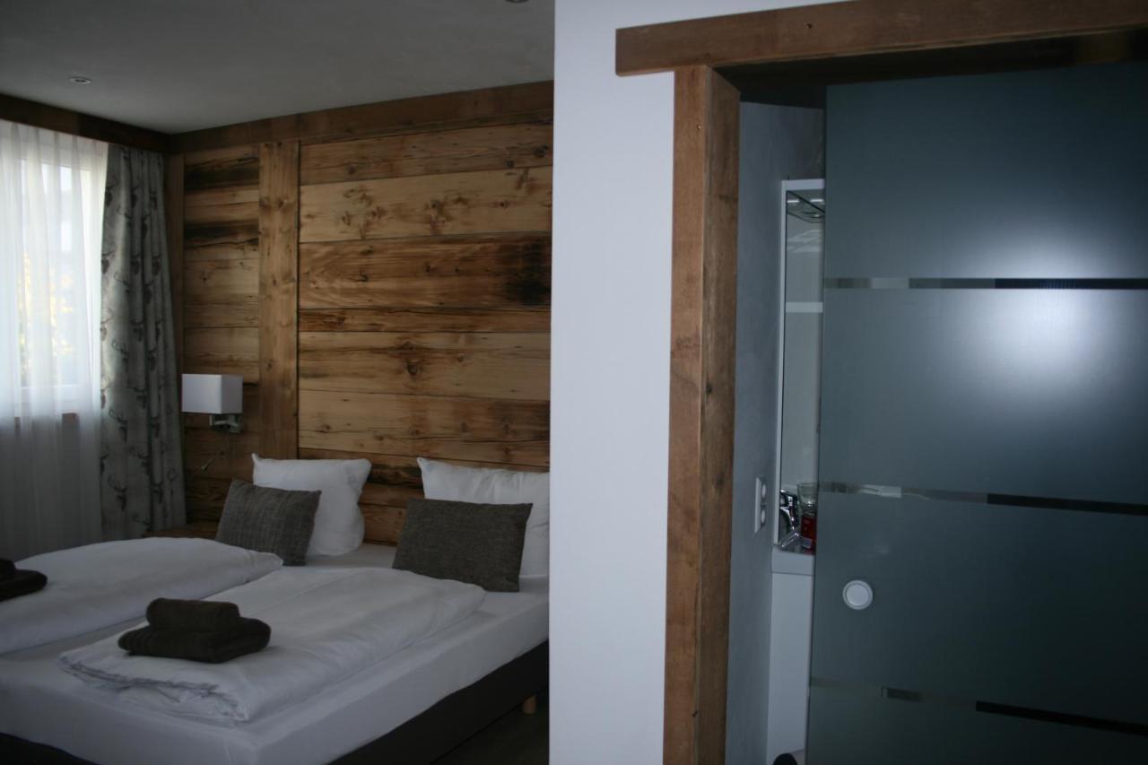 Gaestehaus Zur Lilie Triberg im Schwarzwald Екстериор снимка