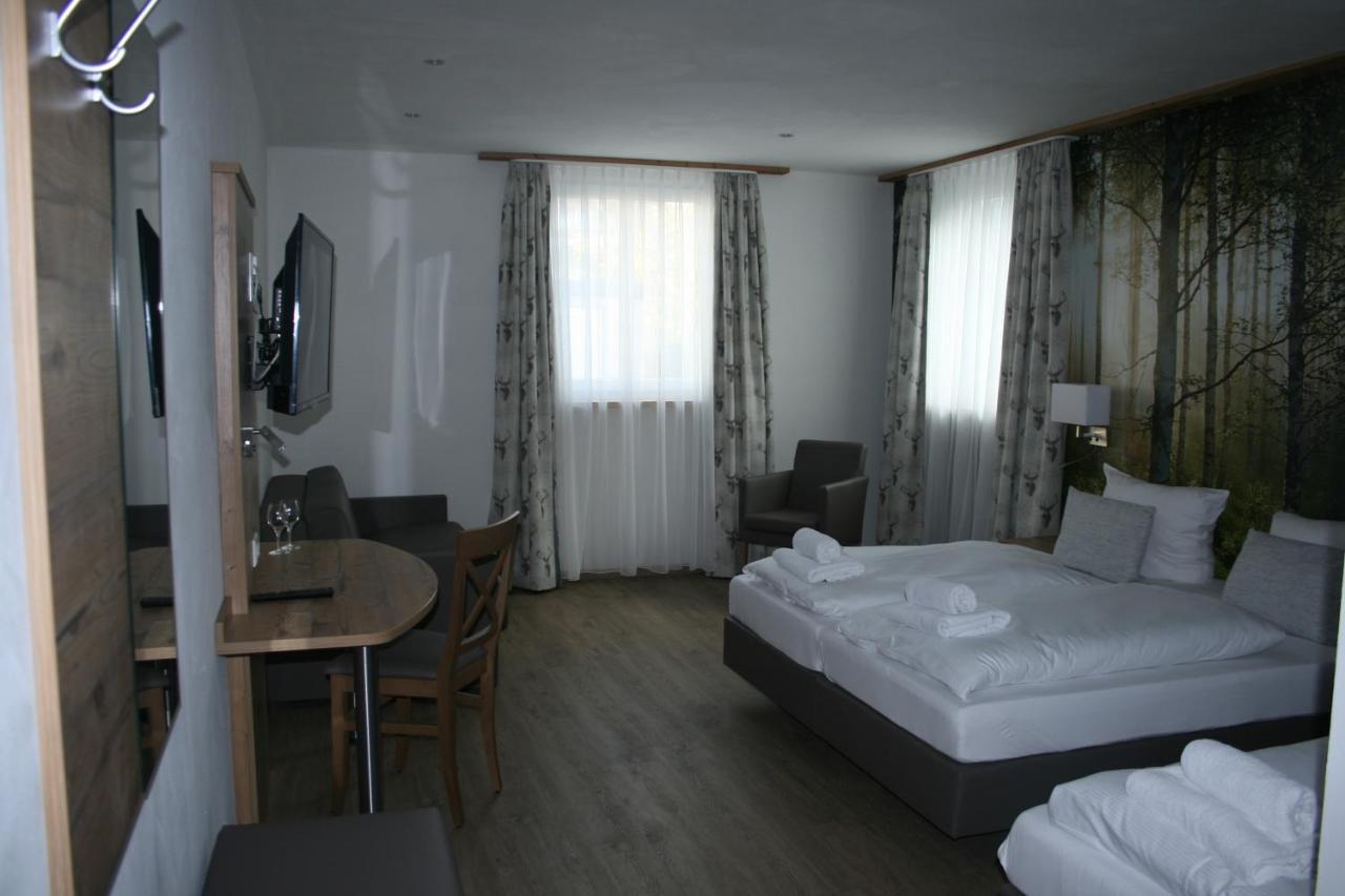 Gaestehaus Zur Lilie Triberg im Schwarzwald Екстериор снимка